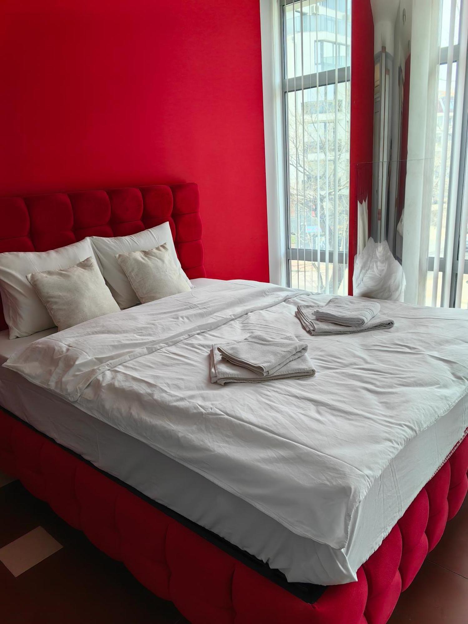2 Bedrooms Apartment. Plovdiv Eksteriør bilde